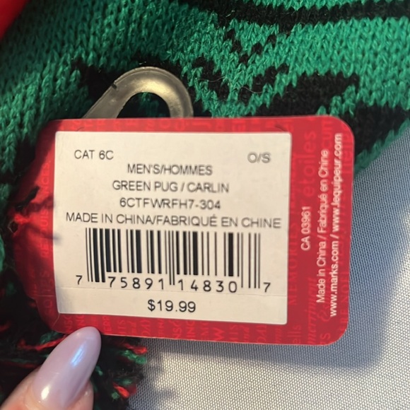 NWT Pug Christmas Toque - Picture 2 of 7